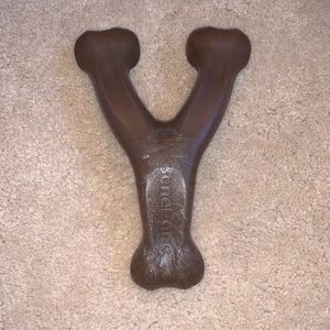 NWOT Peanut Butter Flavoured Dog Chew Toy